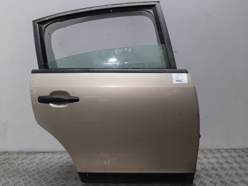 Recambio de puerta trasera derecha para citroën c4 berlina collection referencia OEM IAM 9008N4 ORO 