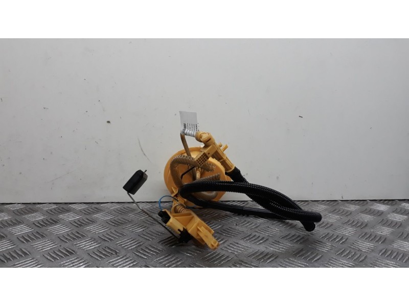 Recambio de aforador para bmw serie 1 berlina (e81/e87) 120d referencia OEM IAM 6763888  