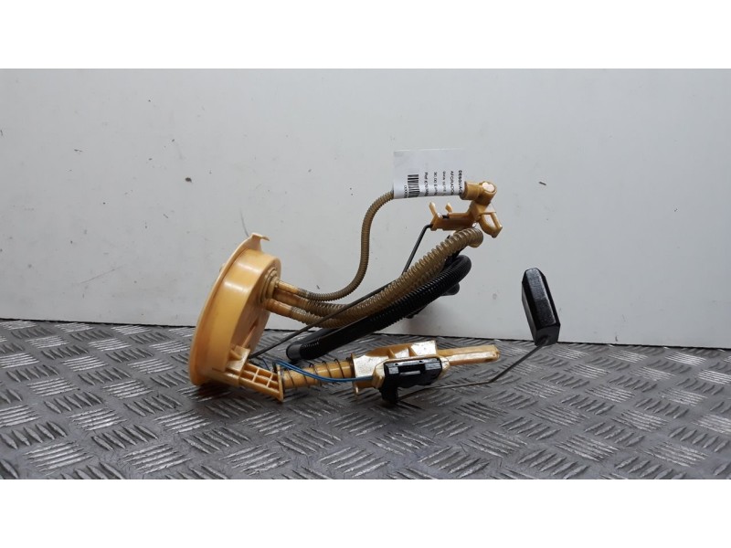 Recambio de aforador para bmw serie 1 berlina (e81/e87) 120d referencia OEM IAM 6763888  