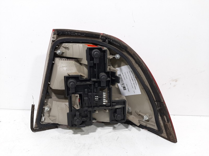 Recambio de piloto trasero izquierdo para opel vectra b berlina comfort referencia OEM IAM 09119527  
