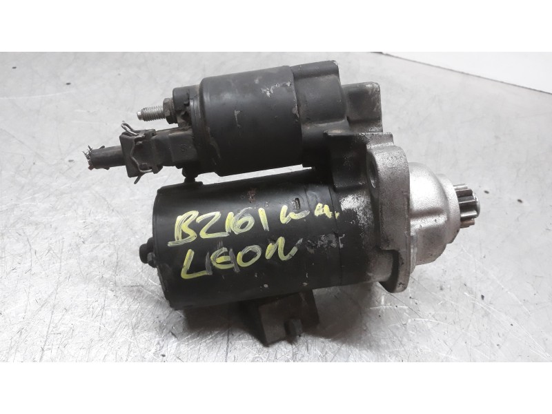 Recambio de motor arranque para seat leon (1m1) signo referencia OEM IAM 0001121008  