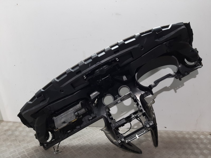 Recambio de salpicadero para audi a3 (8p) 2.0 tdi ambiente referencia OEM IAM 8P1857003D  