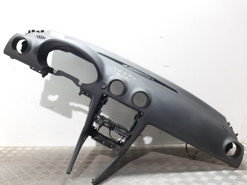 Recambio de salpicadero para audi a3 (8p) 2.0 tdi ambiente referencia OEM IAM 8P1857003D  