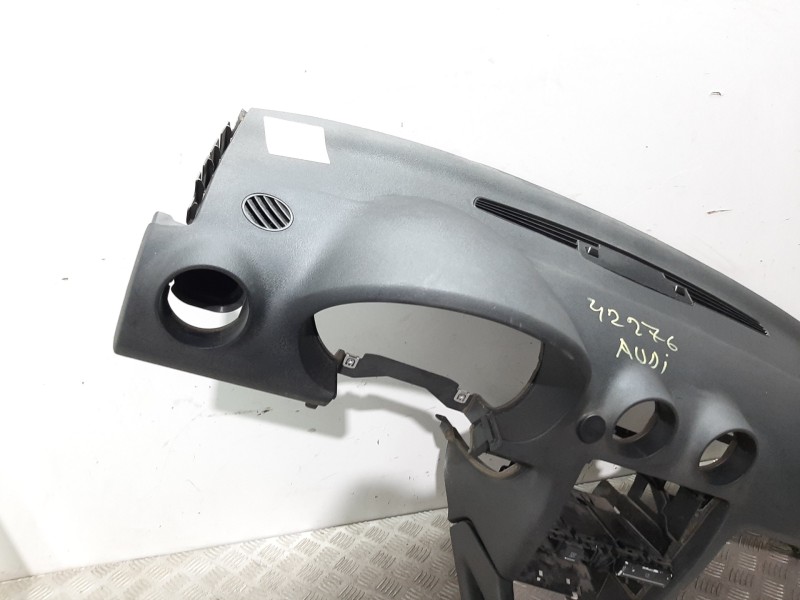 Recambio de salpicadero para audi a3 (8p) 2.0 tdi ambiente referencia OEM IAM 8P1857003D  