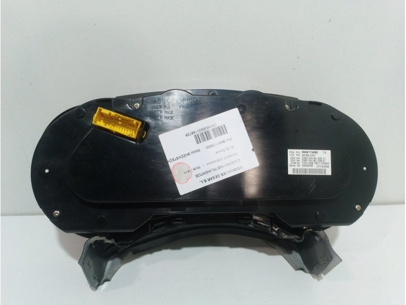 Recambio de cuadro instrumentos para peugeot 3008 confort referencia OEM IAM 9805170680  