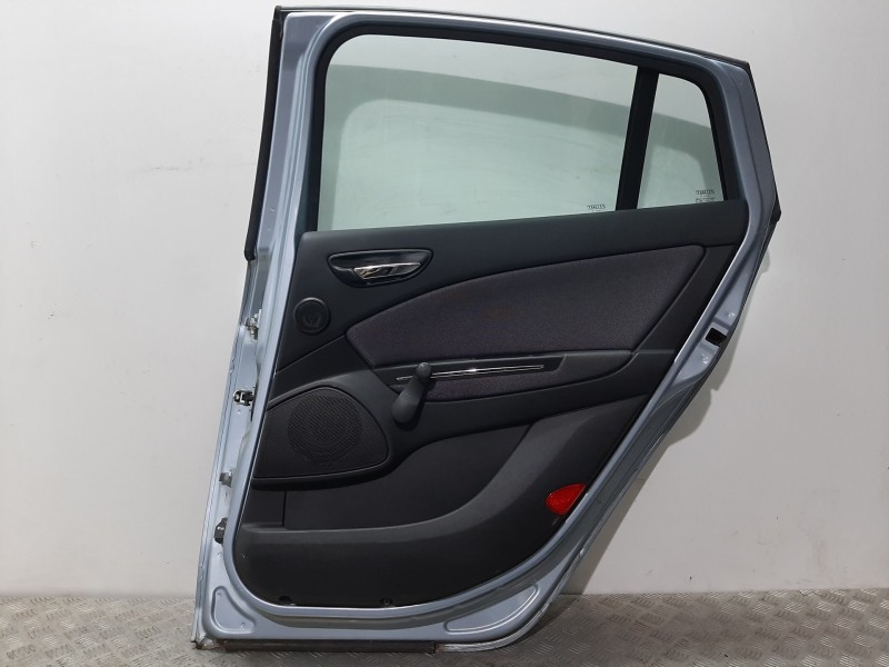 Recambio de puerta trasera derecha para fiat bravo (198) 1.9 active multijet referencia OEM IAM 0051839095 AZUL 