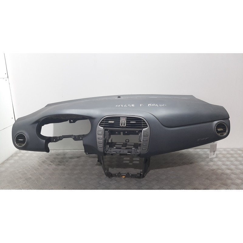 Recambio de salpicadero para fiat bravo (198) 1.9 active multijet referencia OEM IAM 0735521741  