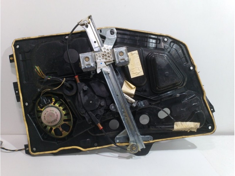Recambio de elevalunas delantero derecho para ford fiesta (cbk) ambiente referencia OEM IAM 1567722  