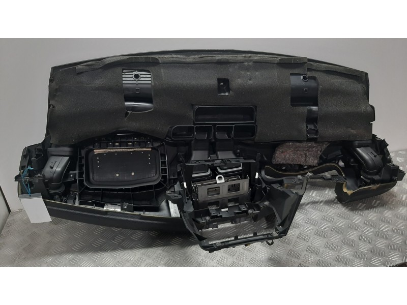 Recambio de salpicadero para fiat bravo (198) 1.9 active multijet referencia OEM IAM 0735521741  