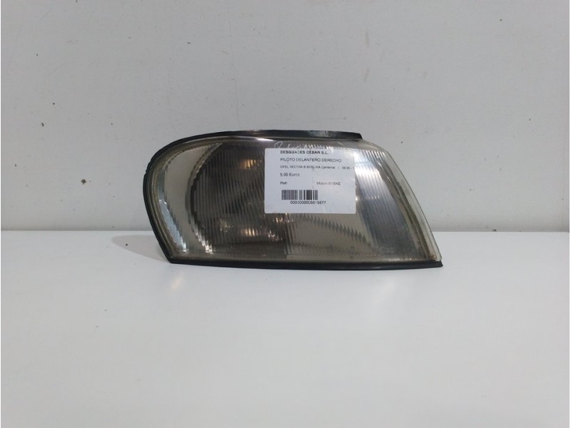 Recambio de piloto delantero derecho para opel vectra b berlina centenial referencia OEM IAM   