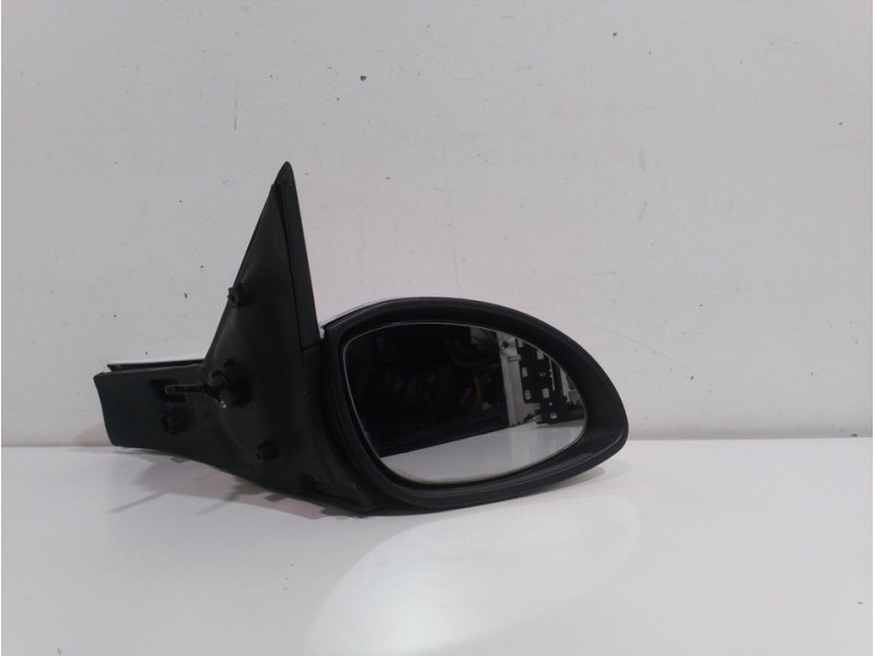Recambio de retrovisor derecho para opel vectra b berlina centenial referencia OEM IAM 010446 0035966 