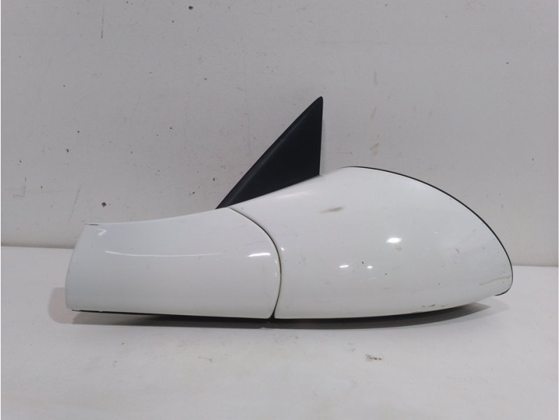 Recambio de retrovisor izquierdo para opel vectra b berlina centenial referencia OEM IAM 0035966  