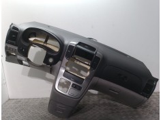 Recambio de salpicadero para kia carnival 2.9 crdi vgt active referencia OEM IAM 847104D051VA  