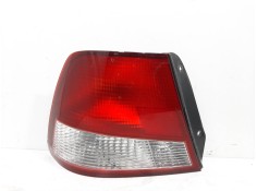 Recambio de piloto trasero derecho para hyundai accent (lc) gl 5p referencia OEM IAM 9240225220