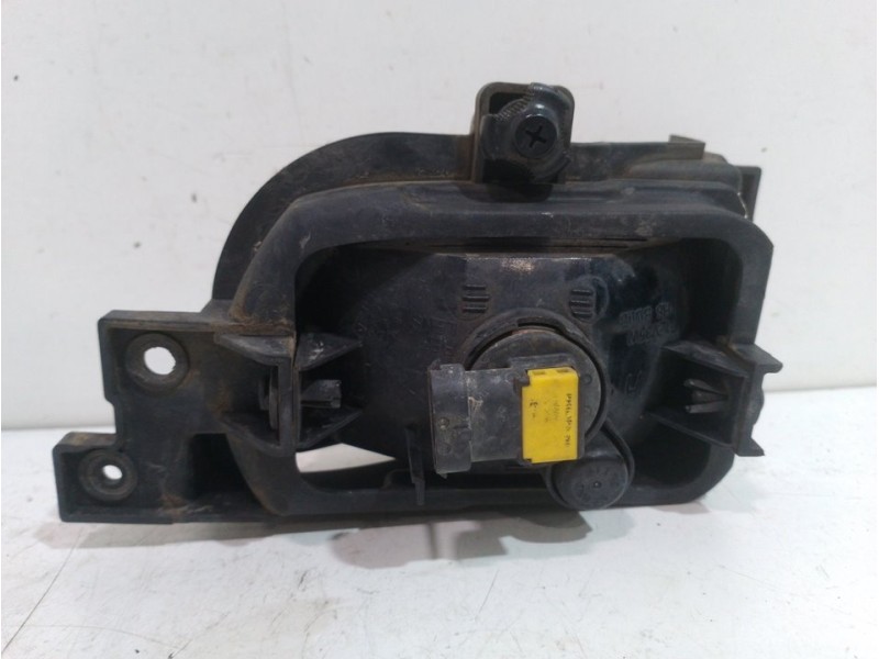 Recambio de faro antiniebla derecho para kia carnival 2.9 crdi vgt active referencia OEM IAM 922024D000  