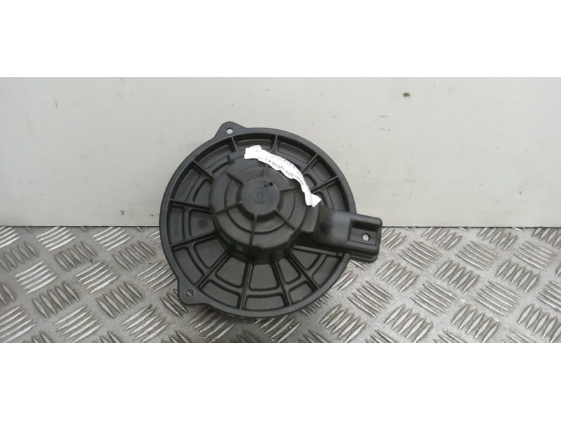 Recambio de motor calefaccion para kia carnival 2.9 crdi vgt active referencia OEM IAM B308830190  