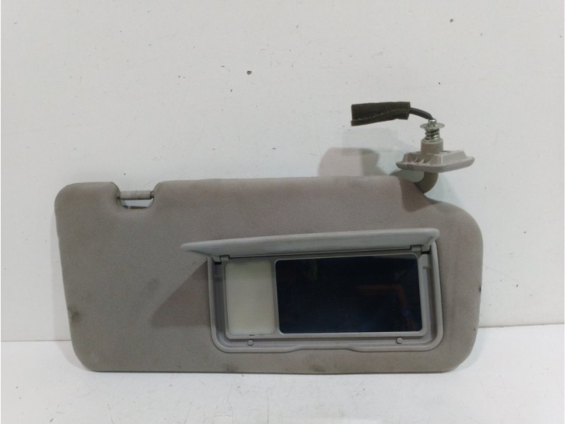 Recambio de parasol derecho para kia carnival 2.9 crdi vgt active referencia OEM IAM 852204D310QW  
