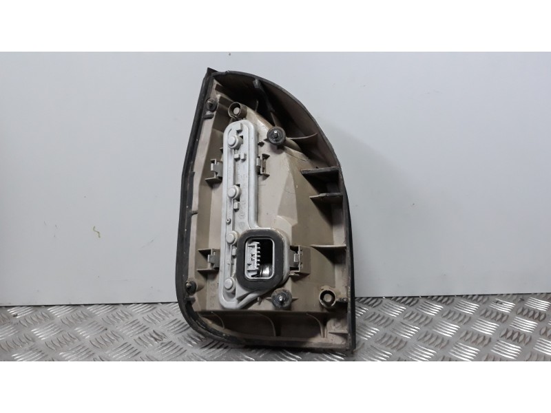 Recambio de piloto trasero derecho para opel zafira a elegance referencia OEM IAM 93175679   Recambio de piloto trasero derecho para opel zafira a elegance referencia OEM IAM 93175679