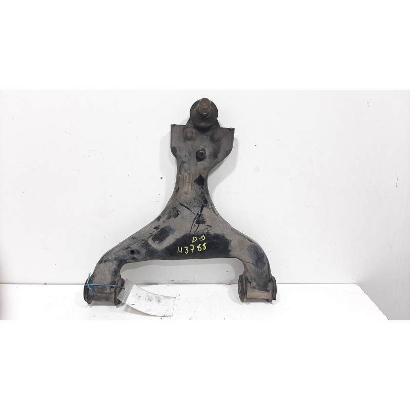 Recambio de brazo suspension inferior delantero derecho para mercedes-benz vito (w639) basic, combi 111 cdi compacto (639.601) r