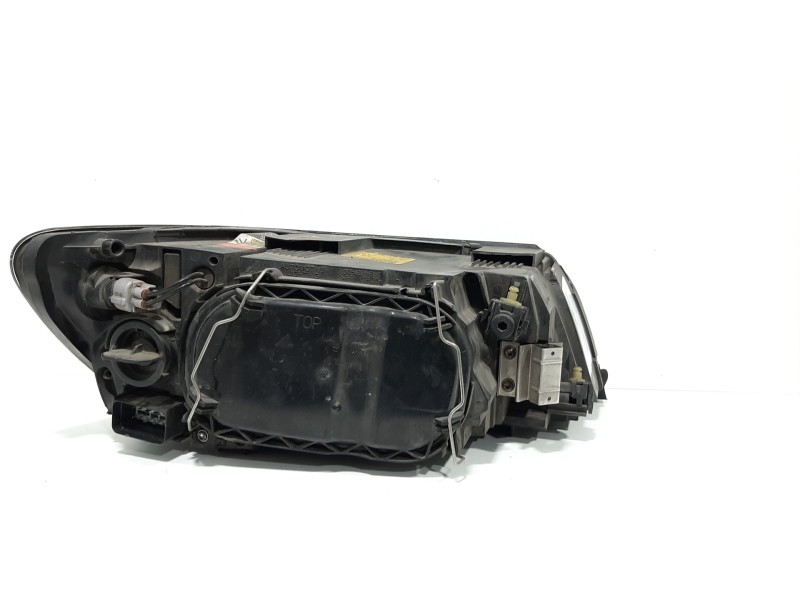 Recambio de faro izquierdo para volvo v50 familiar d5 kinetic referencia OEM IAM 32206141  