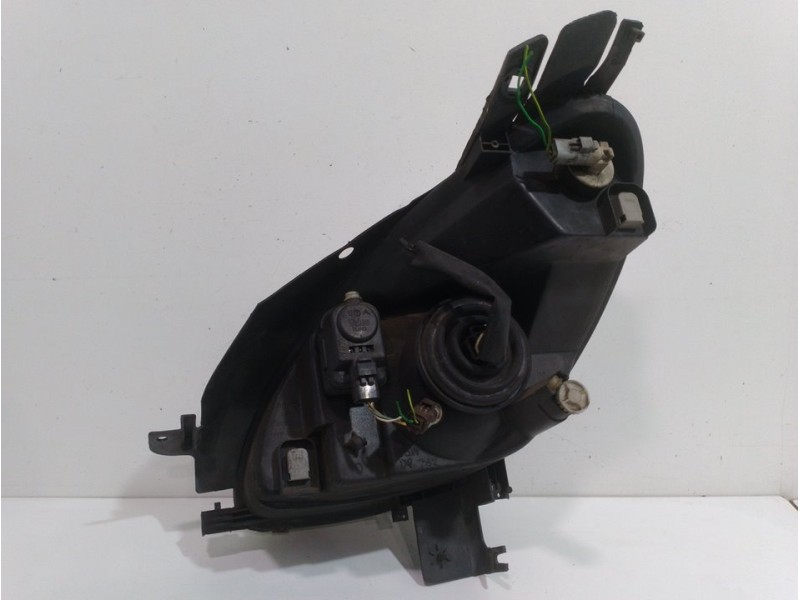 Recambio de faro derecho para citroën xsara picasso 1.6 exclusive referencia OEM IAM 6205W0  