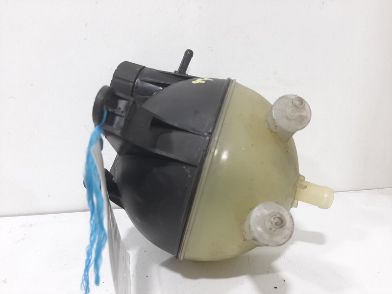 Recambio de deposito expansion para mercedes-benz clase b (w245) 200 (245.233) referencia OEM IAM 1695000149  