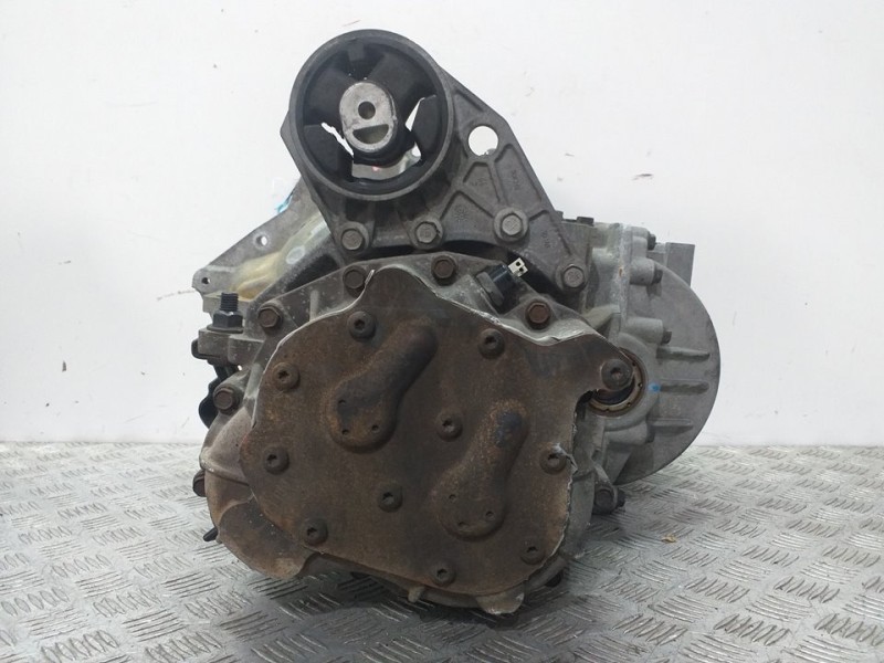 Recambio de caja cambios para chrysler voyager (rg) 2.5 crd lx referencia OEM IAM P04641928AF  
