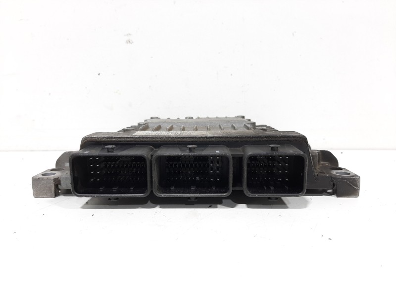 Recambio de centralita motor uce para renault megane ii familiar authentique referencia OEM IAM 8200565863 S122326109A 