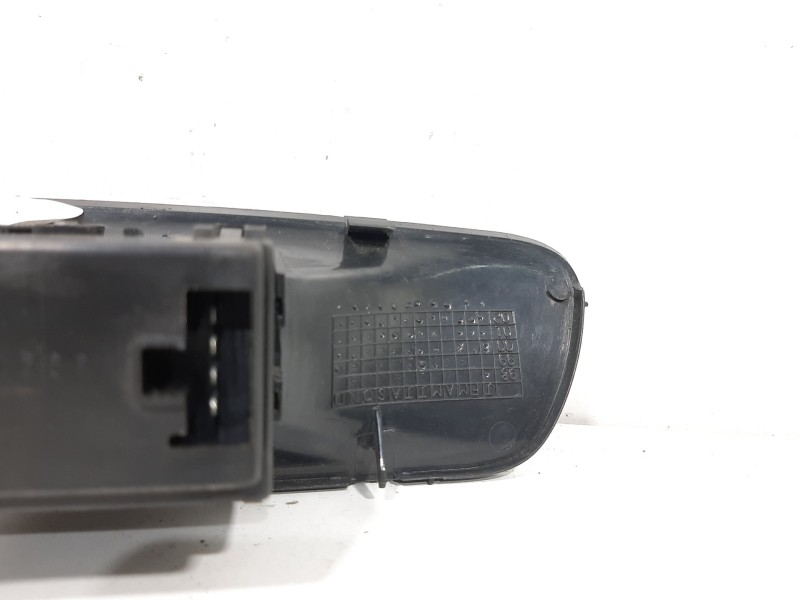 Recambio de pantalla multifuncion para tata indigo marina referencia OEM IAM 2702542099  