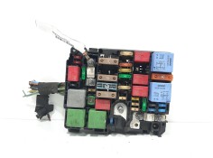 Recambio de caja reles / fusibles para citroën c-elysée exclusive referencia OEM IAM 9804846880