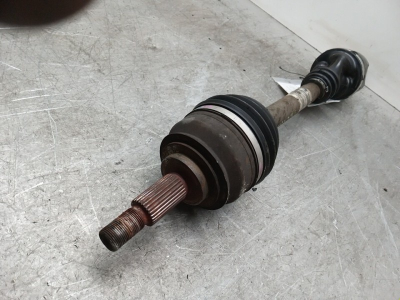 Recambio de transmision delantera izquierda para renault espace iv (jk0) dynamique referencia OEM IAM 8200470133  