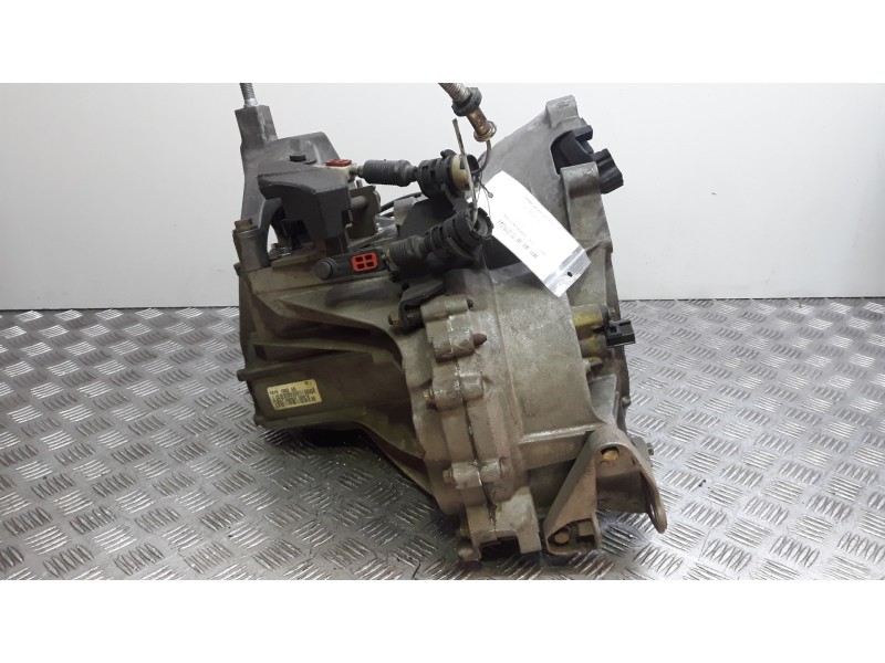 Recambio de caja cambios para ford mondeo berlina (ge) ambiente referencia OEM IAM 157R7002ED  