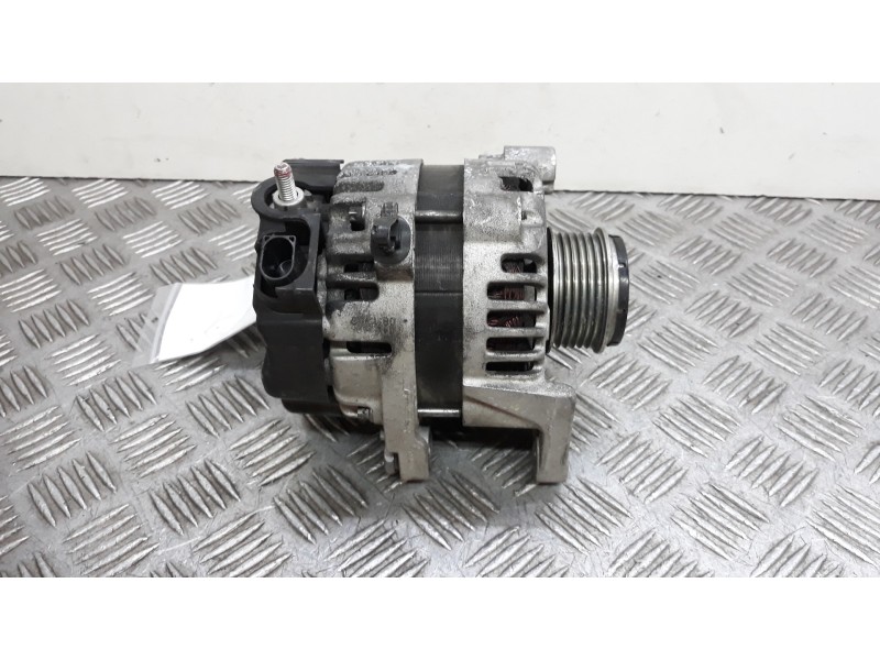 Recambio de alternador para hyundai kona essence 2wd referencia OEM IAM 3730004950  130 AMP