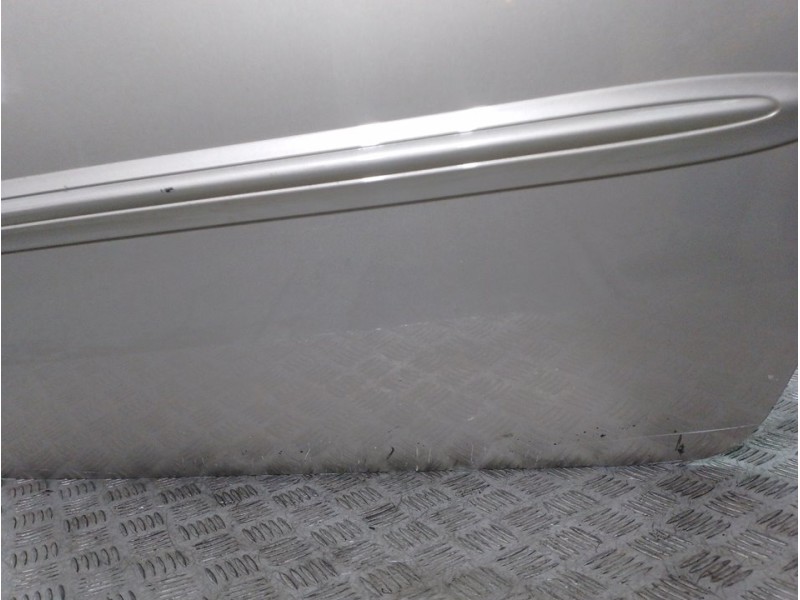 Recambio de puerta trasera izquierda para chrysler voyager (rg) 2.5 crd lx referencia OEM IAM 04717633AM MARRON 