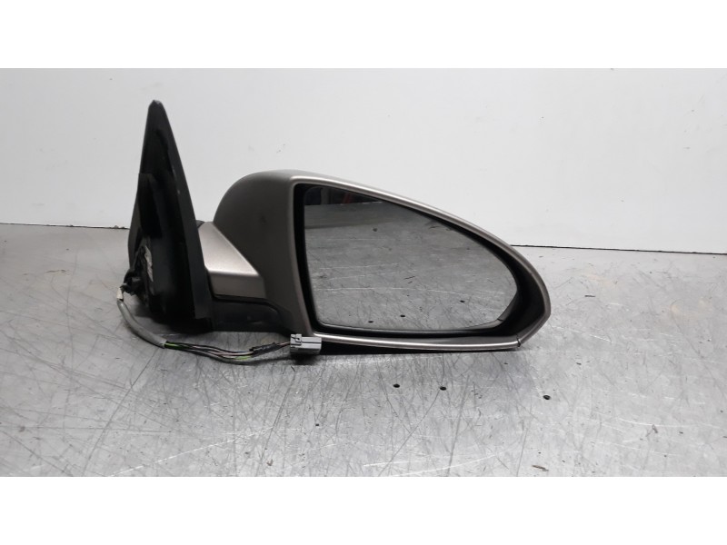 Recambio de retrovisor derecho para nissan primera berlina (p12) acenta referencia OEM IAM 96301AU480  