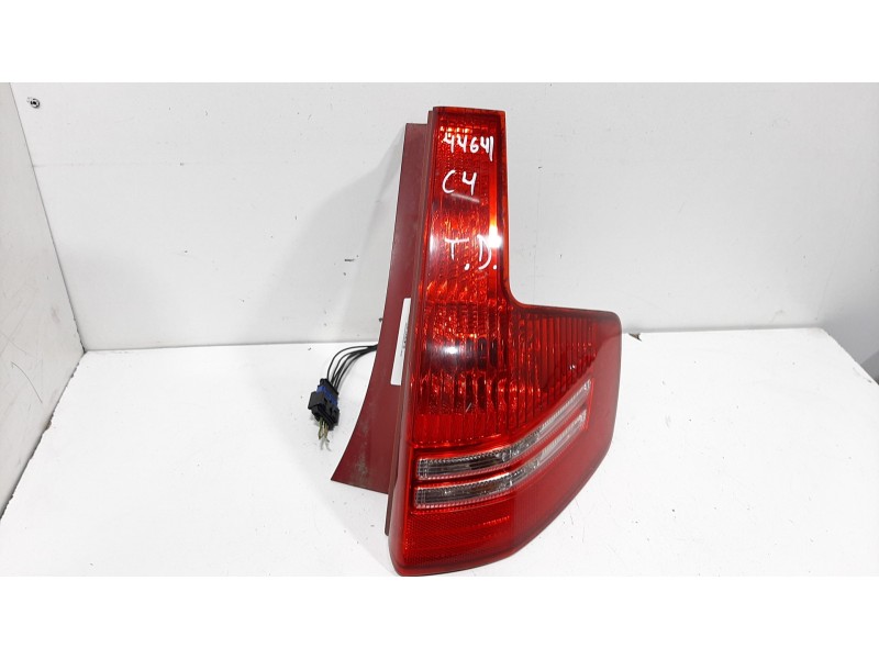 Recambio de piloto trasero derecho para citroën c4 berlina sx referencia OEM IAM 6351T8  