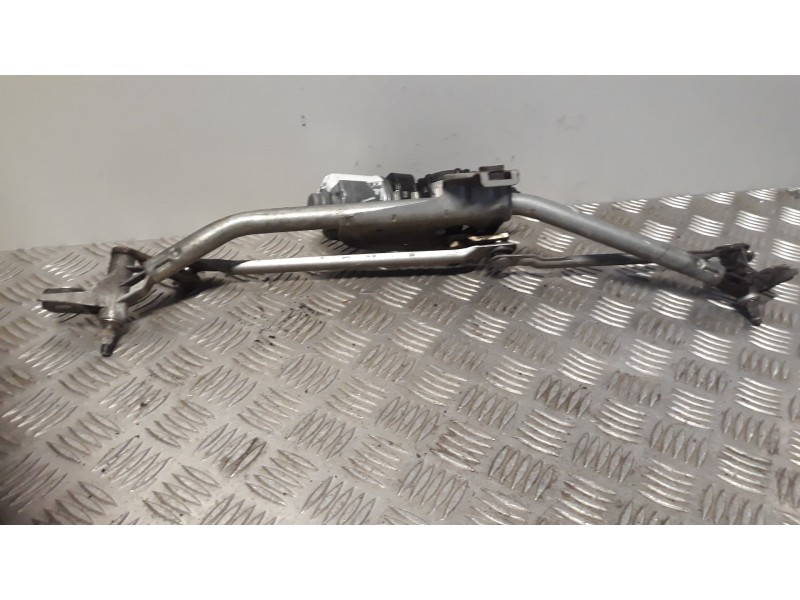 Recambio de motor limpia delantero para volkswagen passat berlina (3b3) comfortline referencia OEM IAM 0390241505  