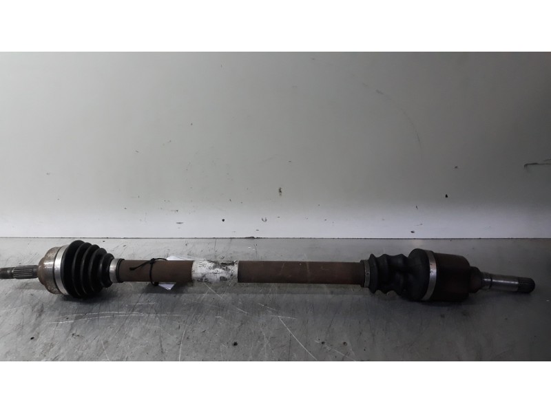 Recambio de transmision delantera derecha para peugeot 207 confort referencia OEM IAM 3273PZ  