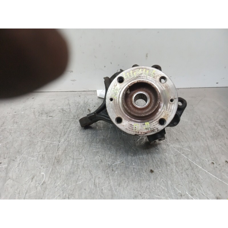 Recambio de mangueta delantera derecha para peugeot 207 confort referencia OEM IAM 1607557580  