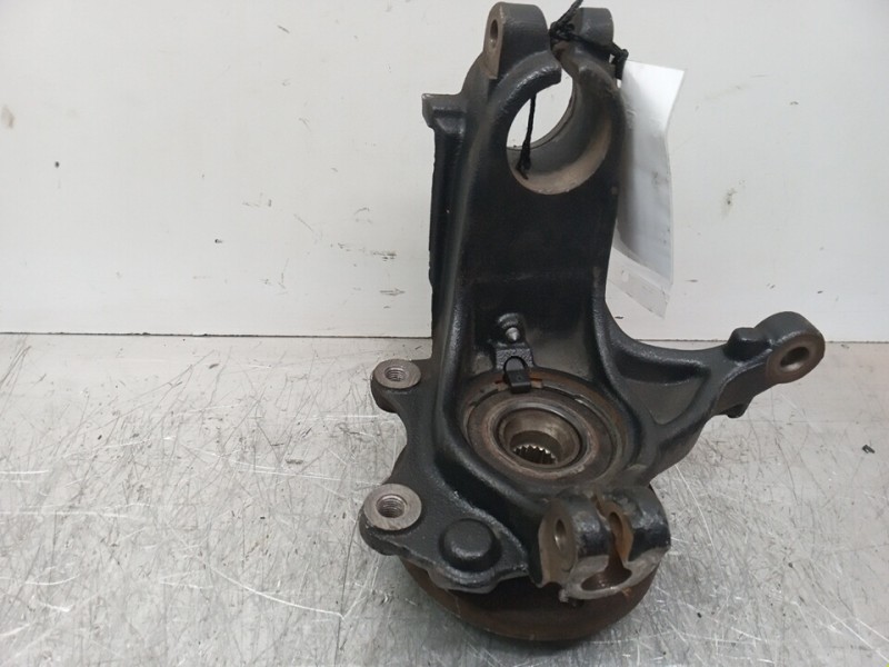 Recambio de mangueta delantera derecha para peugeot 207 confort referencia OEM IAM 1607557580  