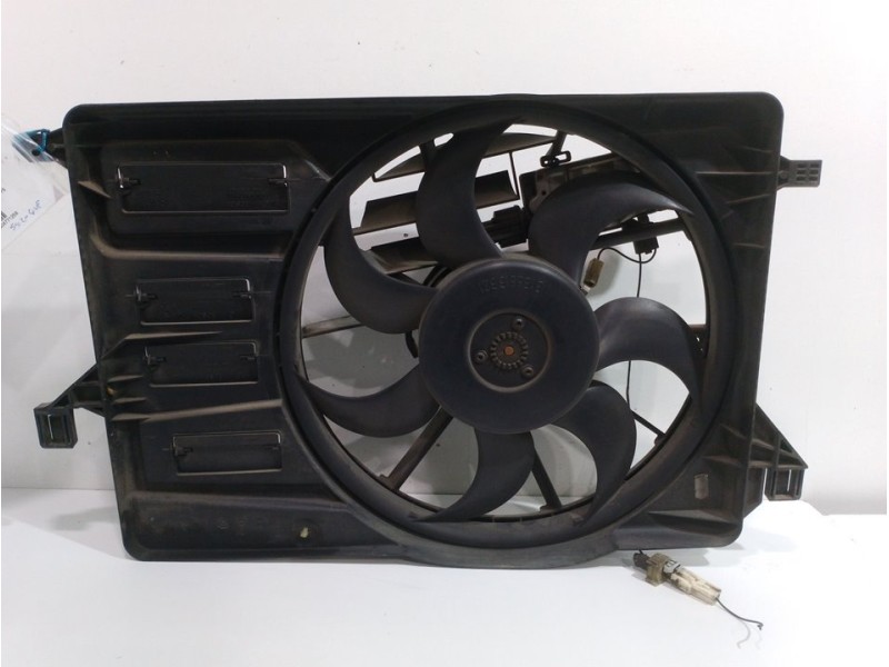 Recambio de electroventilador para mazda 3 berlina (bk) 1.6 crdt active+ referencia OEM IAM 0130303963  