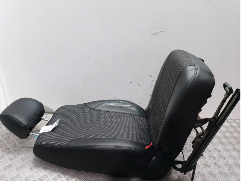 Recambio de asiento delantero izquierdo para volkswagen passat berlina (3c2) advance referencia OEM IAM   