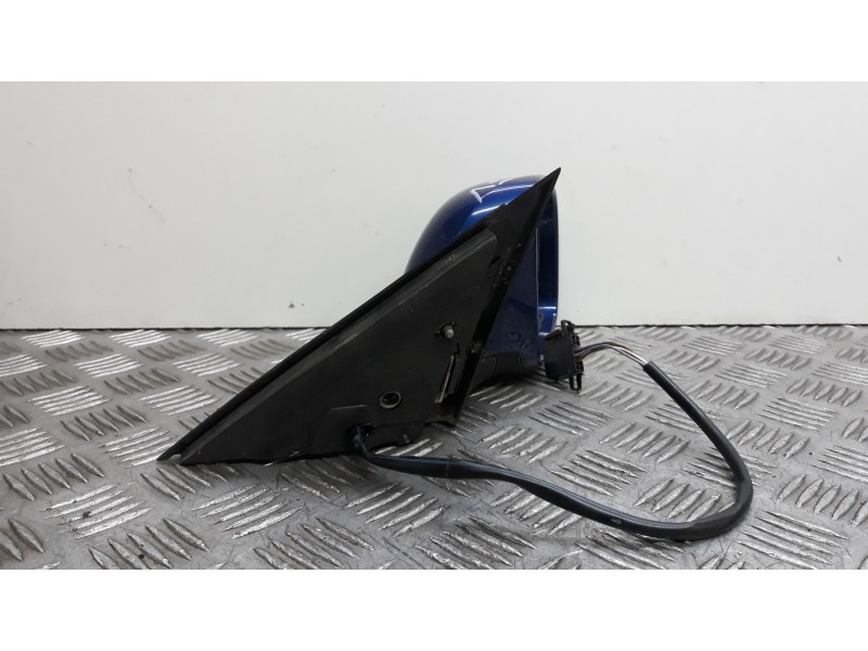 Recambio de retrovisor derecho para volkswagen passat berlina (3b3) comfortline referencia OEM IAM   