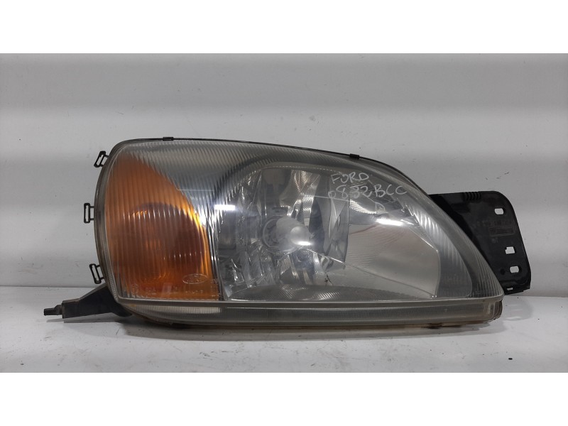 Recambio de faro derecho para ford fiesta berlina (dx) ambiente referencia OEM IAM   