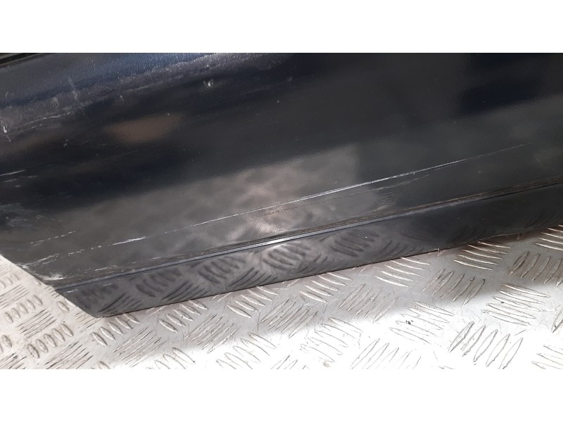 Recambio de puerta trasera derecha para tata safari doc 1 referencia OEM IAM  NEGRO 