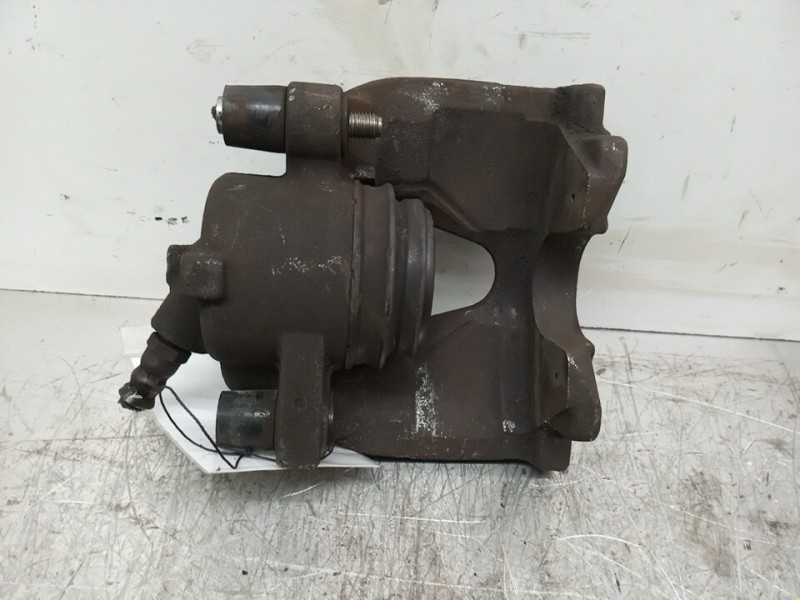 Recambio de pinza freno delantera izquierda para renault scenic ii confort authentique referencia OEM IAM 7701065266  