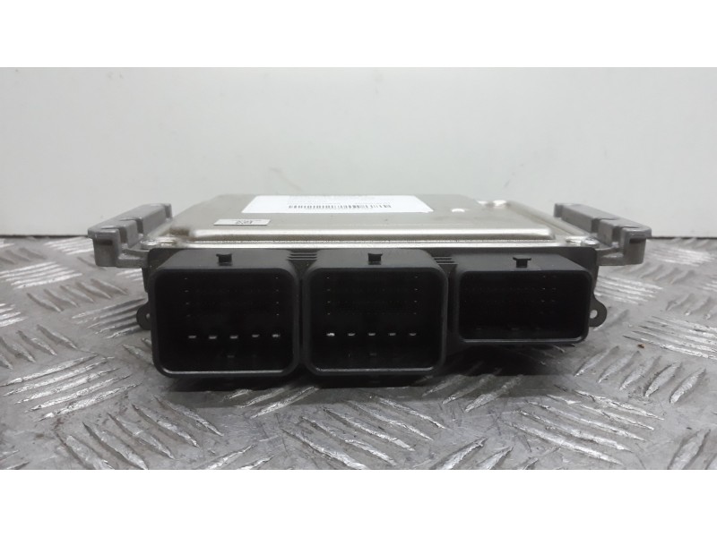 Recambio de centralita motor uce para peugeot 207 confort referencia OEM IAM 0281015849  