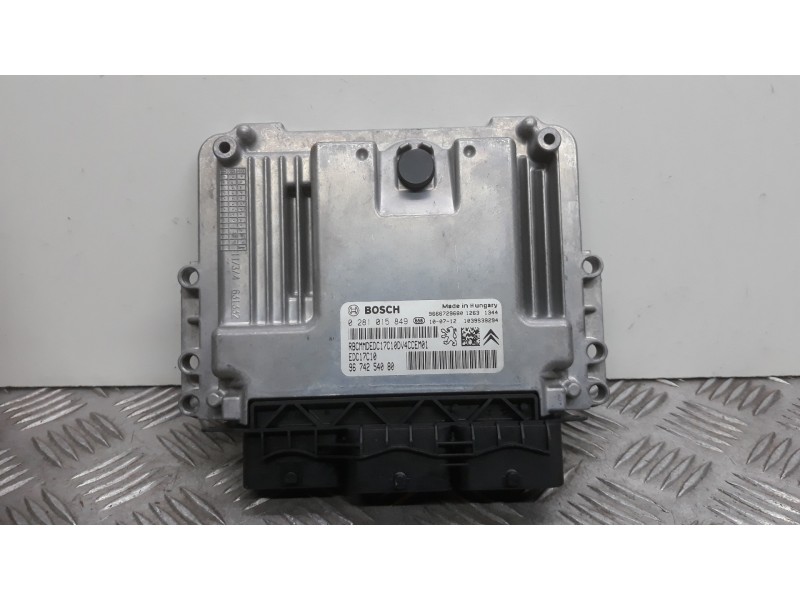 Recambio de centralita motor uce para peugeot 207 confort referencia OEM IAM 0281015849  