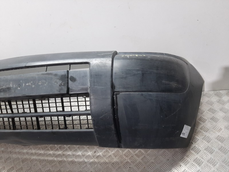 Recambio de paragolpes delantero para peugeot partner (s2) combiespace referencia OEM IAM  NEGRO 