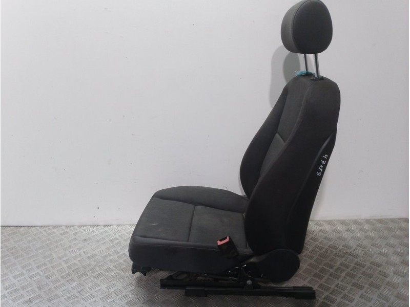 Recambio de asiento delantero derecho para audi a4 avant (8e) 1.8 t referencia OEM IAM   
